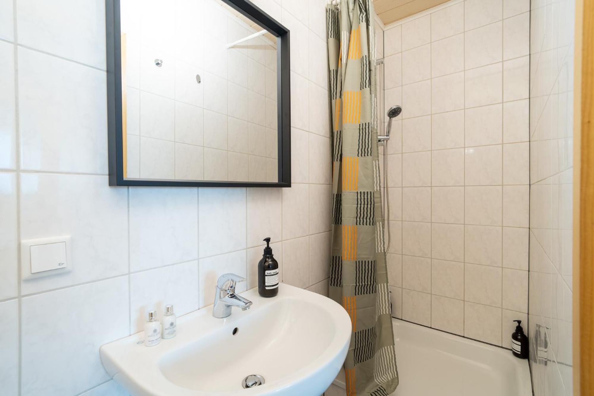 Modernes City-Studio Universitaet Koblenz Koblenz  Ngoại thất bức ảnh